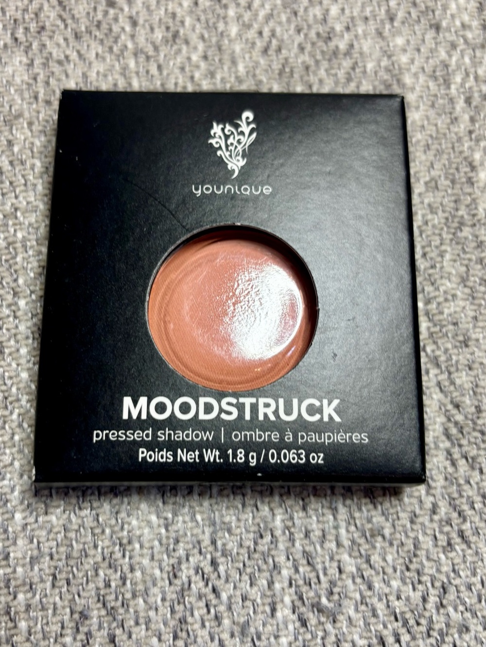 New In Box Younique Moodstruck Pressed Shadow - Melodious Warm Brown